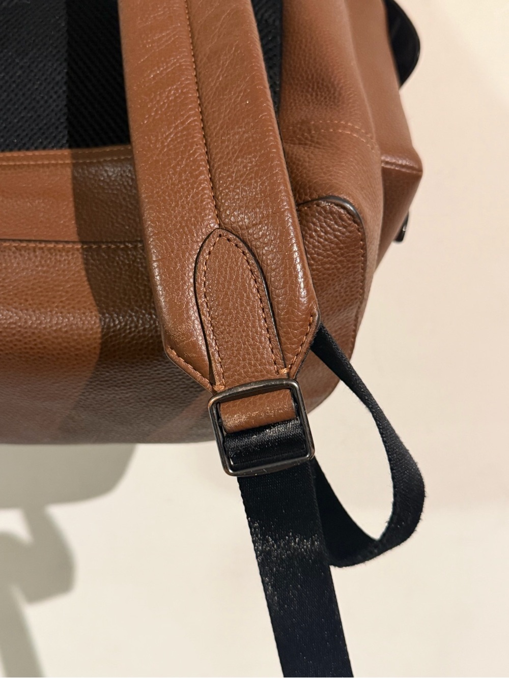 ❌SOLDOUT❌ Coach Leather Drawstring Backpack - Brown - Picture 10 of 12